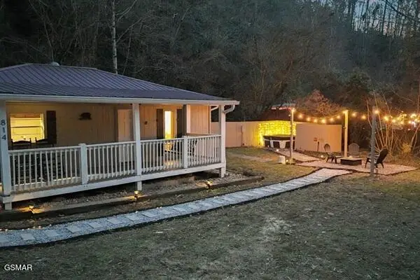 814 Gnatty Branch Road, Sevierville, TN 37876
