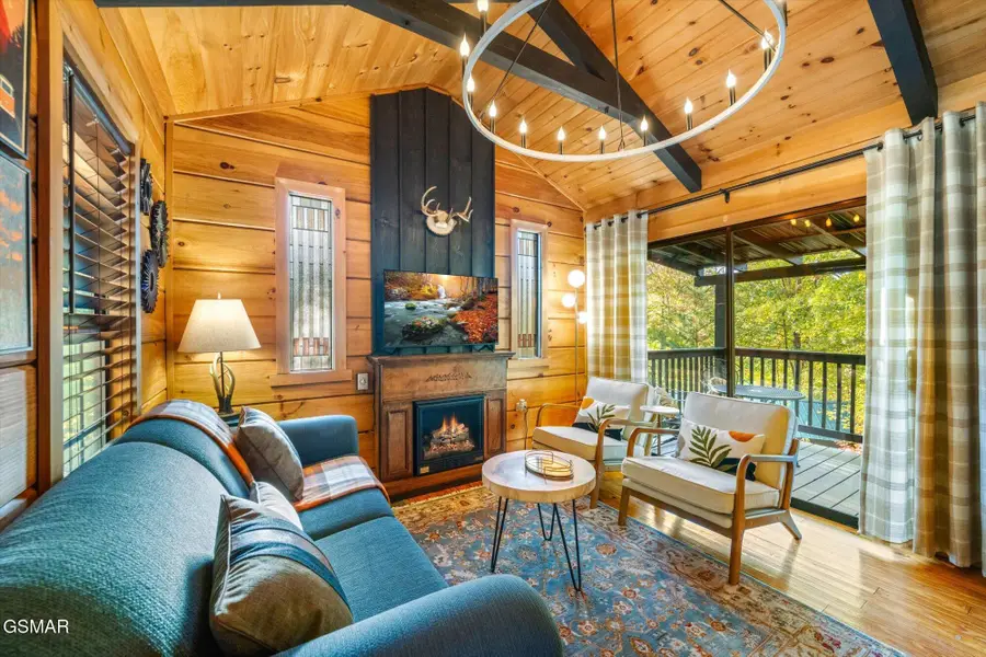 1107 Ridgefield Drive, Sevierville, TN 37876 - Image #2