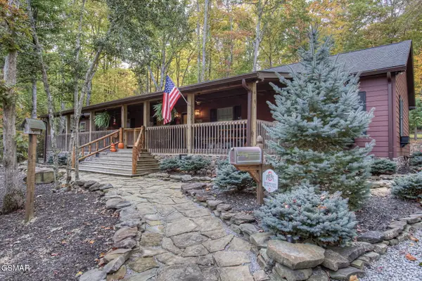 3950 Forest Trail Drive, Sevierville, TN 37876