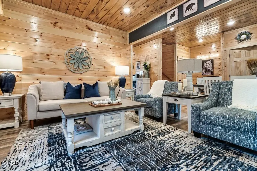 576 Dollywood Lane Unit 9, Pigeon Forge, TN 37863 - Image #2