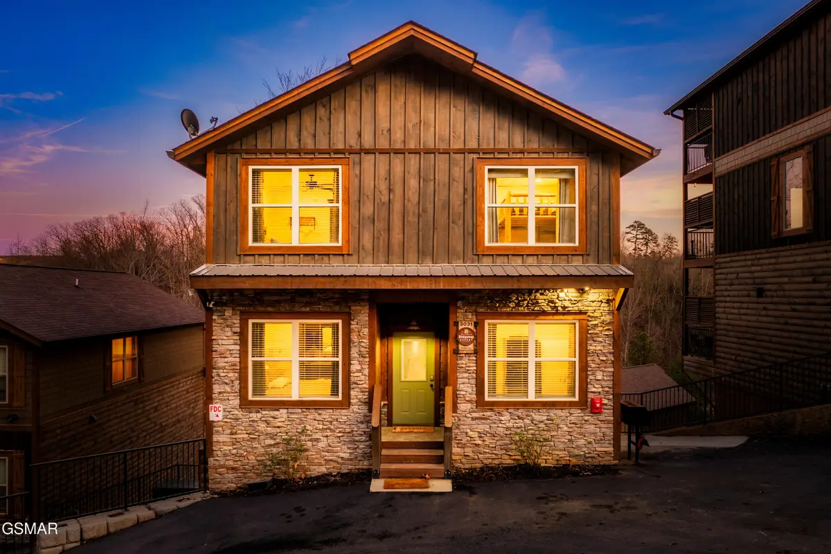 3031 Ridgetop Resort Way, Pigeon Forge, TN 37876 - Image #1