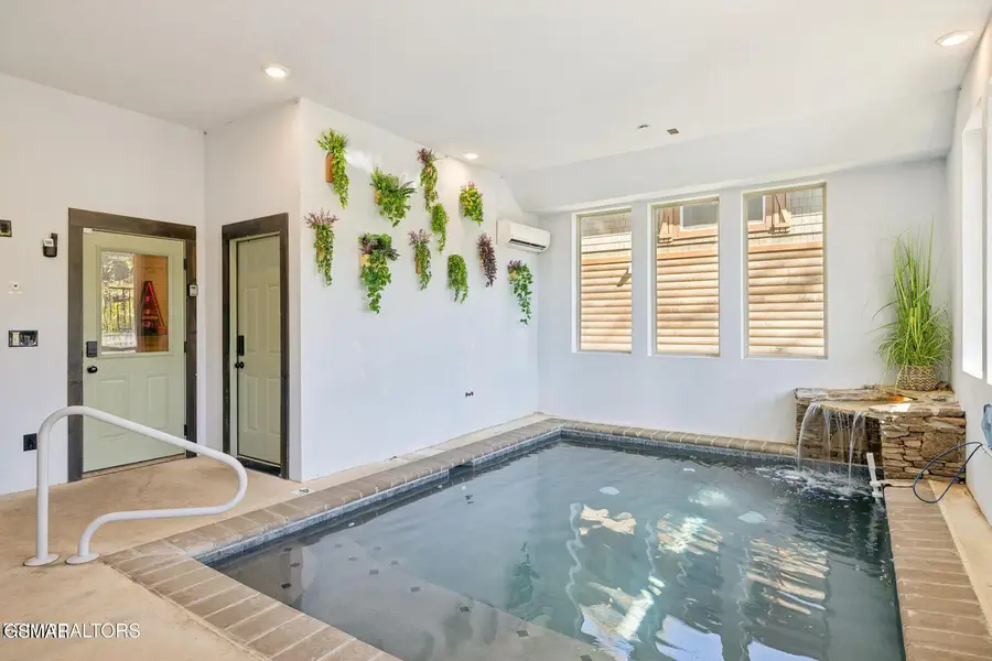 3031 Ridgetop Resort Way, Pigeon Forge, TN 37876 - Image #3