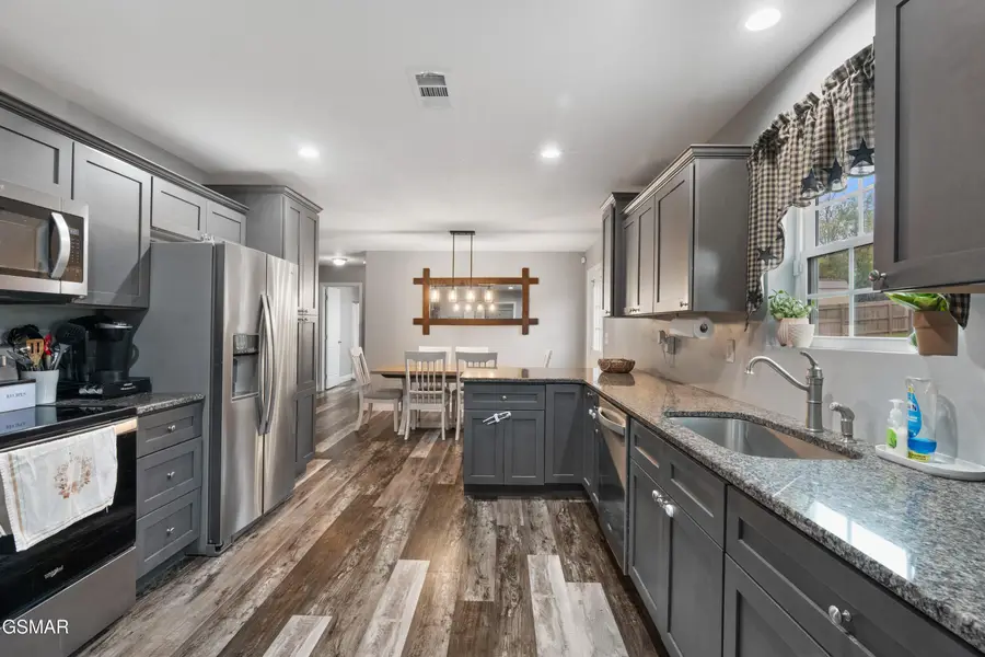 5256 Saint Paul Rd, Morristown, TN 37813 - Image #3