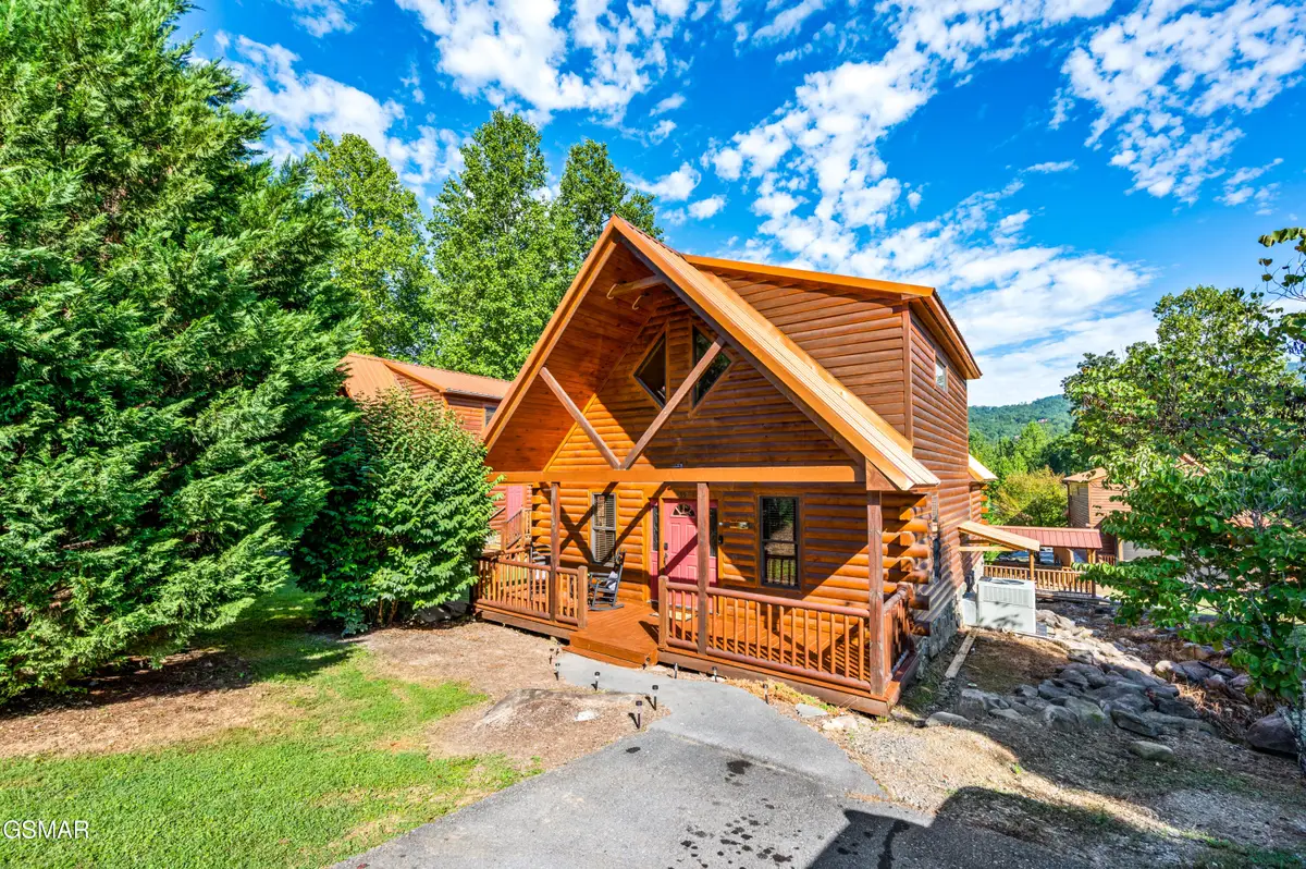 139 White Oak Resort Way, Gatlinburg, TN 37738 - Image #1
