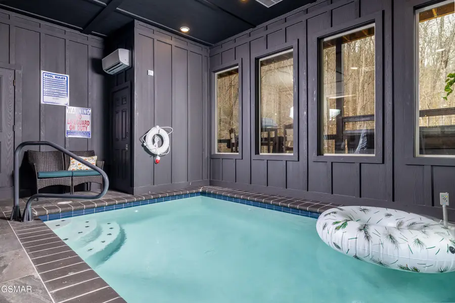 456 Winfield Heights Road, Gatlinburg, TN 37738 - Image #2