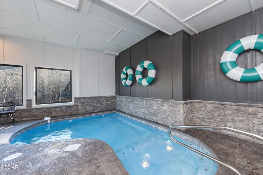 2317 Grey Fox Run, Sevierville, TN 37862 - Image #2