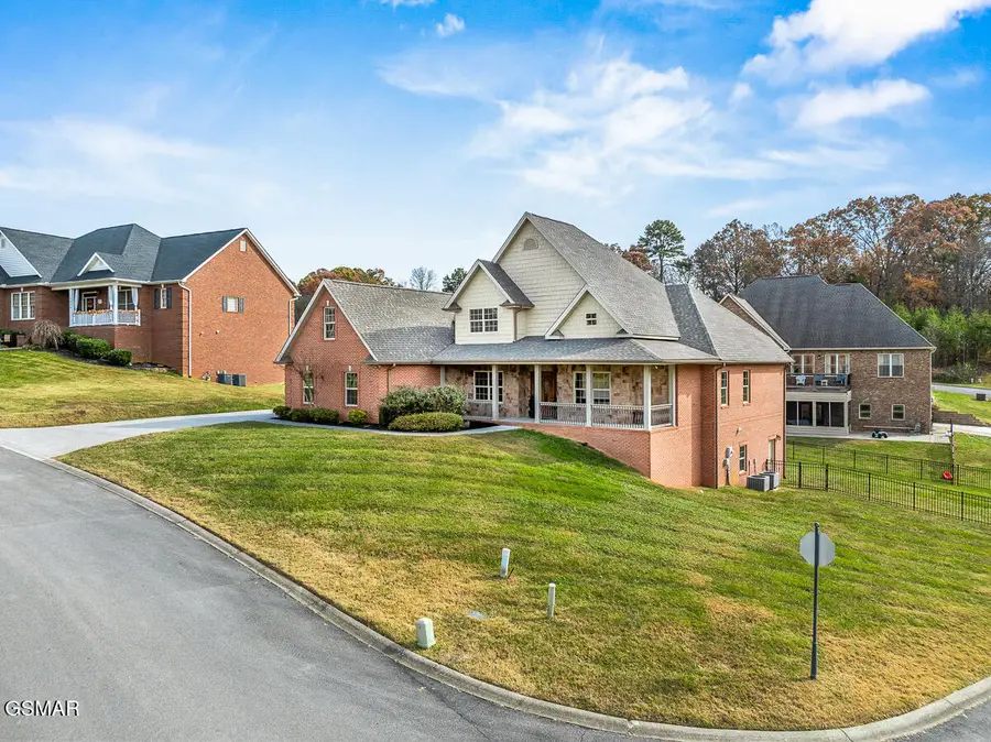 1452 Landmark Boulevard, Sevierville, TN 37862 - Image #2