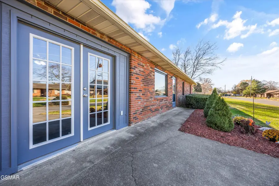 231 River Bottom Drive, Sevierville, TN 37862 - Image #2