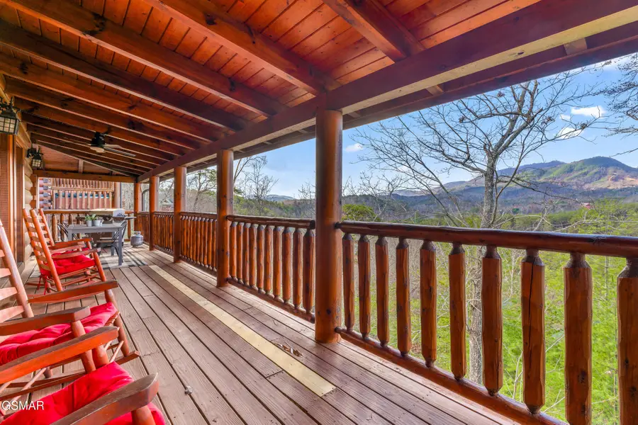 1308 Timberwolf Way, Sevierville, TN 37876 - Image #2