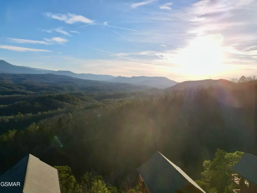 3045 Legacy Vista Drive, Sevierville, TN 37876 - Image #3