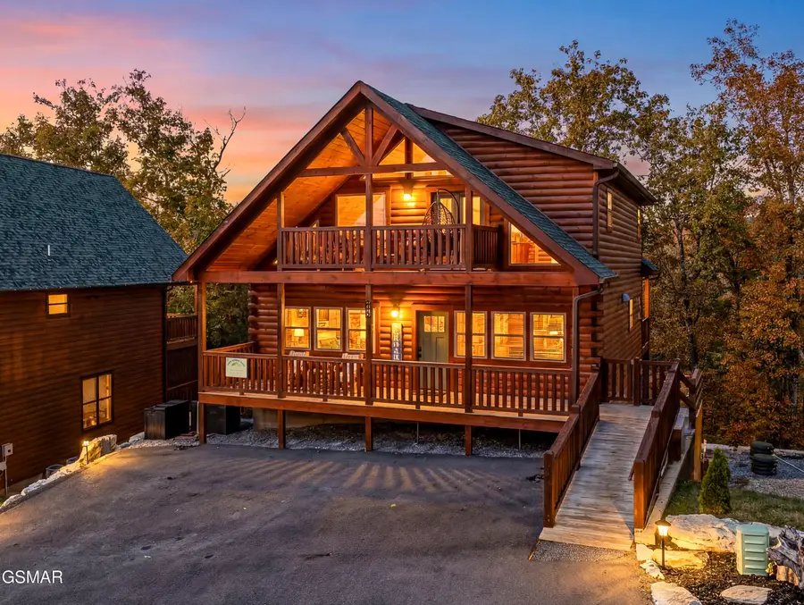 686 Stockton Drive, Sevierville, TN 37876 - Image #2