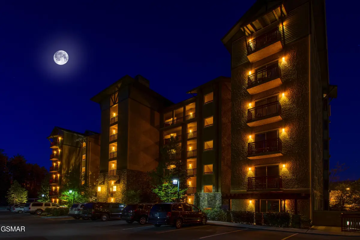 212 Dollywood Lane #UNIT 355, Pigeon Forge, TN 37863 - Image #1