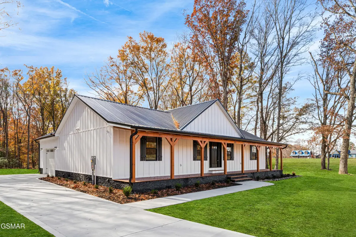 231 Sunset Boulevard, White Pine, TN 37890 - Image #1