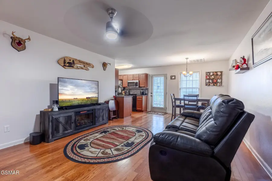 3347 Frontier View Drive #Unit 3, Sevierville, TN 37876 - Image #2