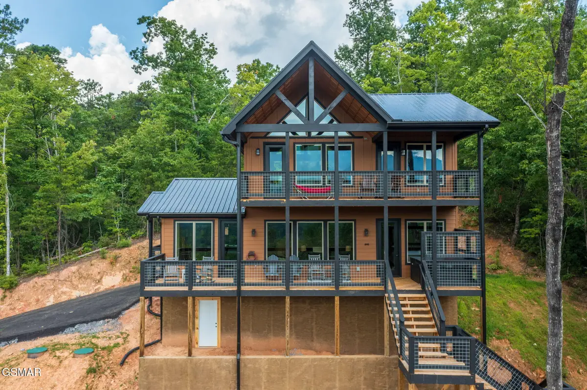 775 Cartertown Rd Road, Gatlinburg, TN 37738 - Image #1