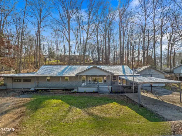 1037 Foust Carney Road, Powell, TN 37849