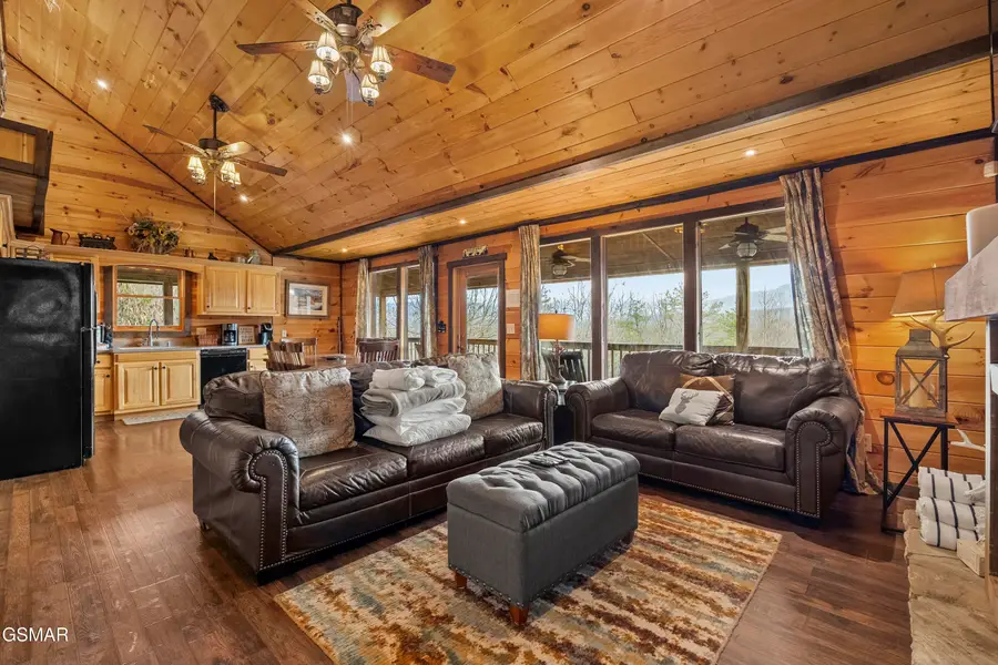 1625 Bear Claw Way, Sevierville, TN 37862 - Image #3