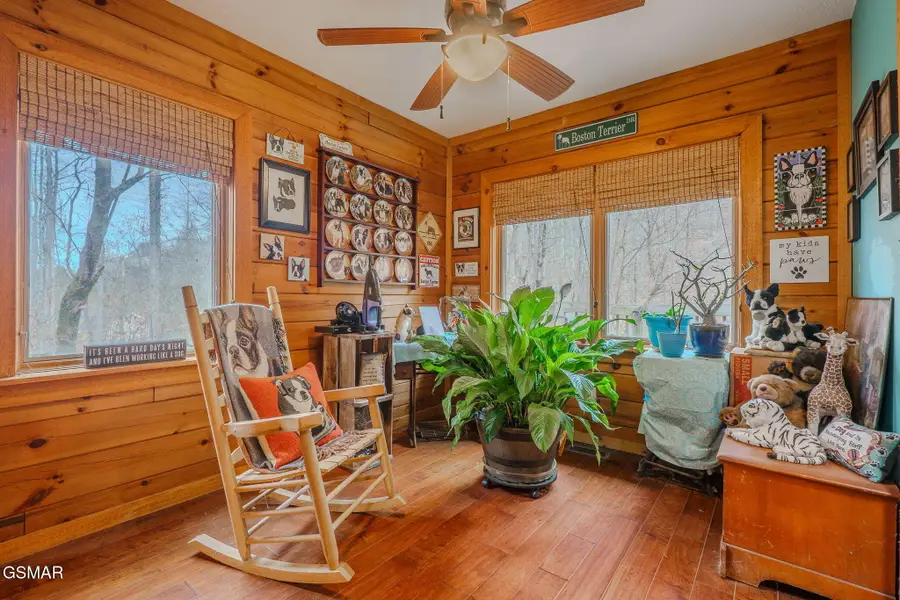 1905 Turkey Hollow Lane, Sevierville, TN 37876 - Image #2