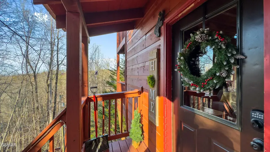 1322 Ridgefield Drive, Sevierville, TN 37876 - Image #3