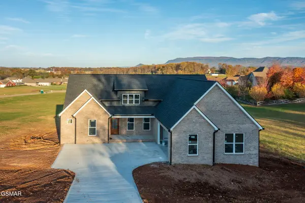 816 Majestic Mountains, Walland, TN 37886