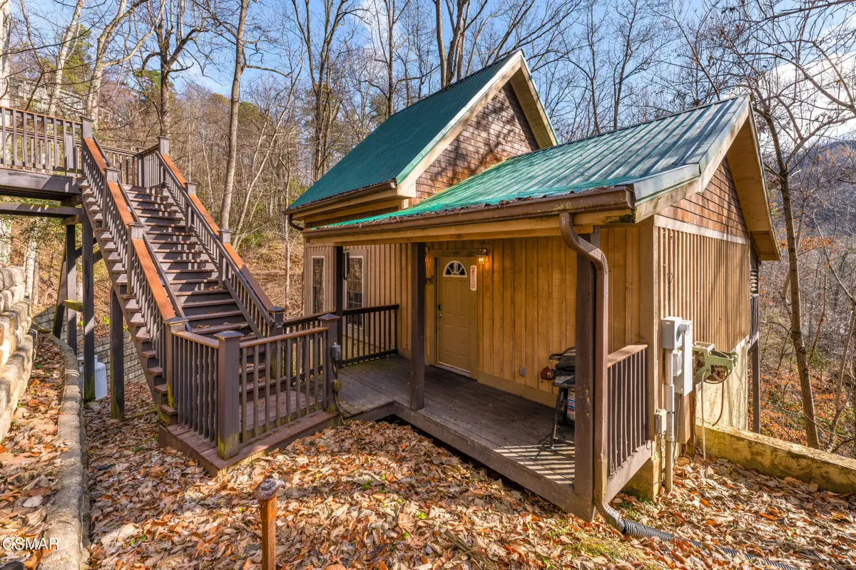 514 Laural Mountain Road, Gatlinburg, TN 37738 - Image #1