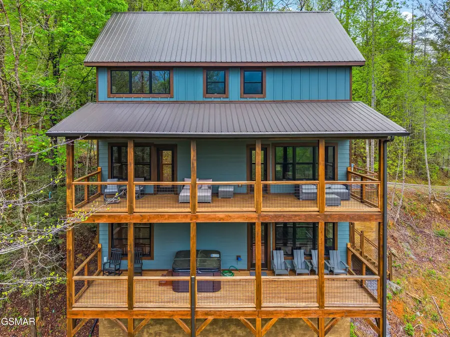 5276 Riversong Way, Sevierville, TN 37876 - Image #3