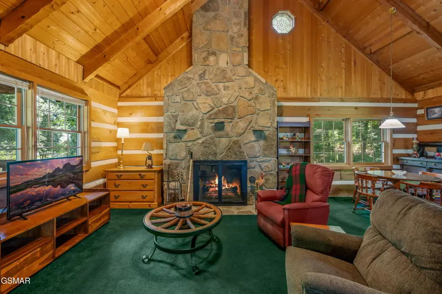 727 Hidden Valley Road, Gatlinburg, TN 37738 - Image #3