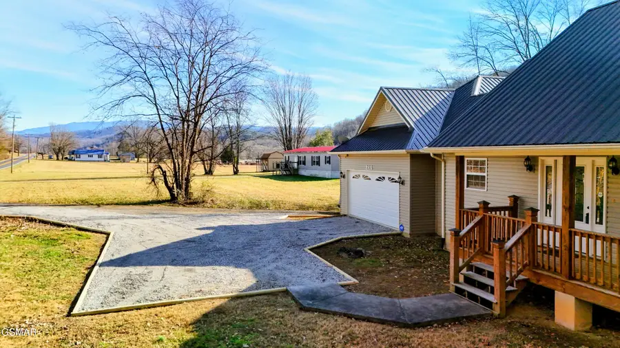 2816 Jones Cove Road, Sevierville, TN 37876 - Image #3