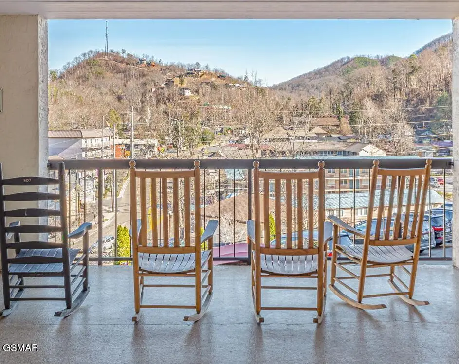 102 Baskins Creek Bypass #UNIT 207, Gatlinburg, TN 37738 - Image #1