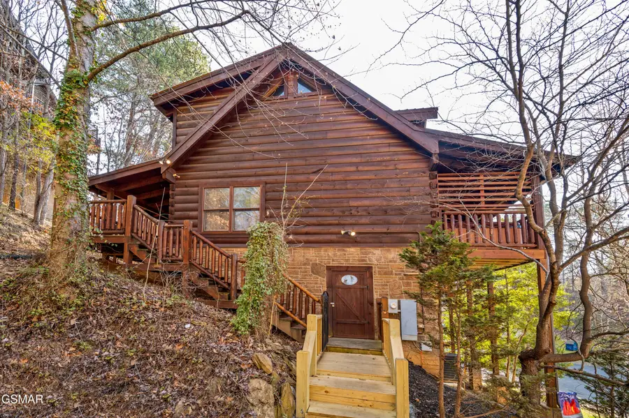 3118 Campfire Way, Pigeon Forge, TN 37863 - Image #2