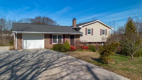 412 George Washington Drive, Dandridge, TN 37725