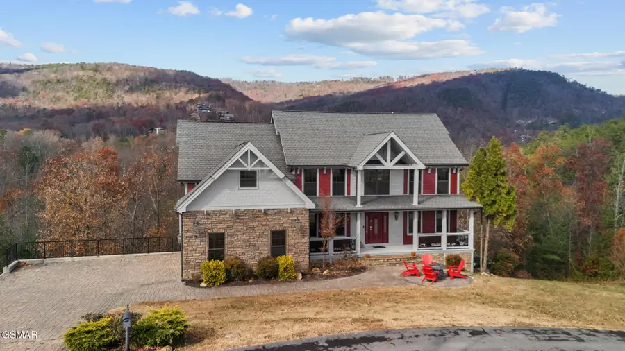 2968 Smoky Bluff Trail, Sevierville, TN 37862 - Image #2