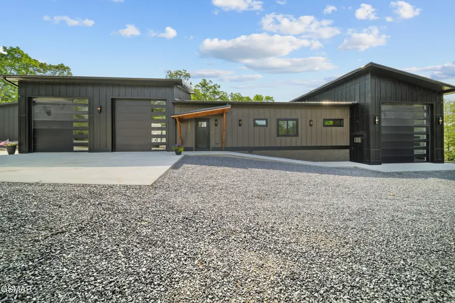 2466/2472 Mcqueen Way, Sevierville, TN 37876 - Image #3