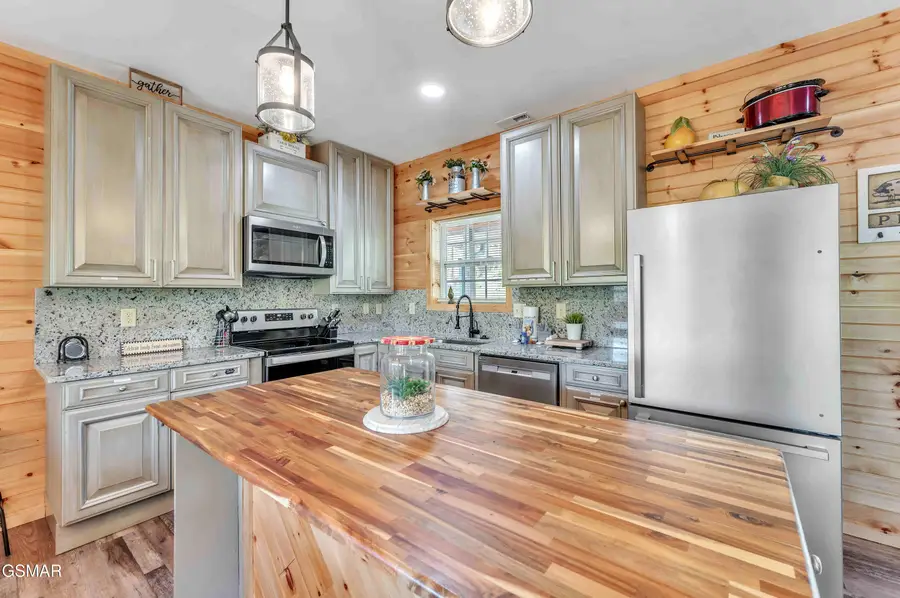 634 Stockton Drive, Sevierville, TN 37876 - Image #2