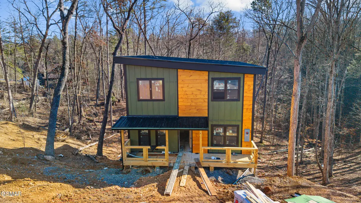 613 Country Oaks Drive, Pigeon Forge, TN 37863 - Image #1