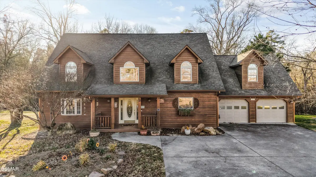 1956 Pittman Center Road, Sevierville, TN 37876 - Image #1