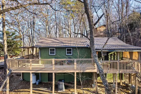 1720 Silver Poplar Lane, Sevierville, TN 37876