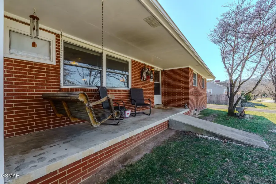 215 Valley Drive, Pigeon Forge, TN 37863 - #2