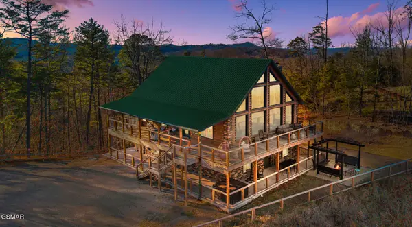 1535 Mountain Trail Lane, Sevierville, TN 37876