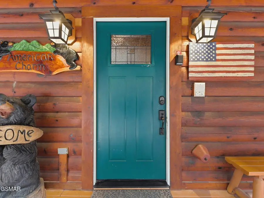 620 Chickasaw Gap Way, Pigeon Forge, TN 37863 - Image #3