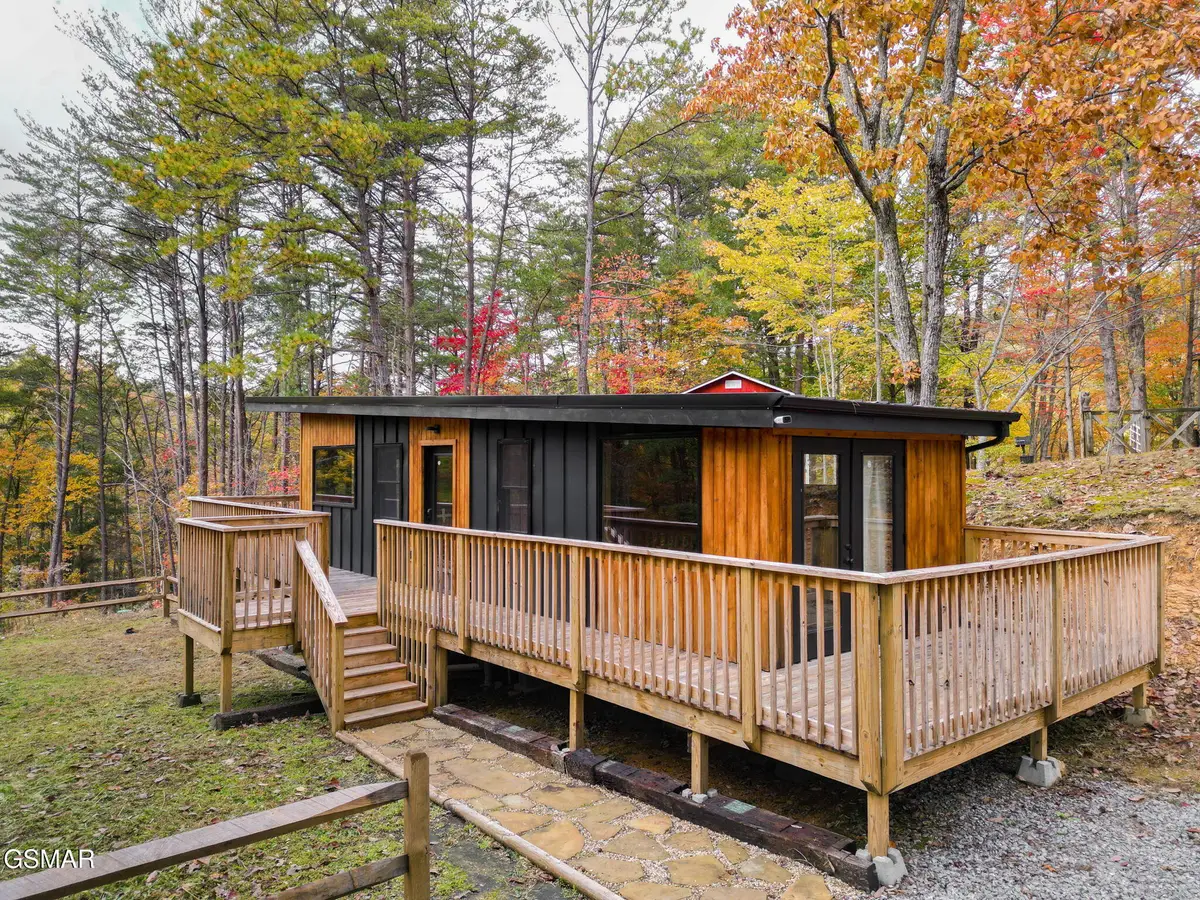 4167 Chamberlain Lane, Sevierville, TN 37862 - Image #1