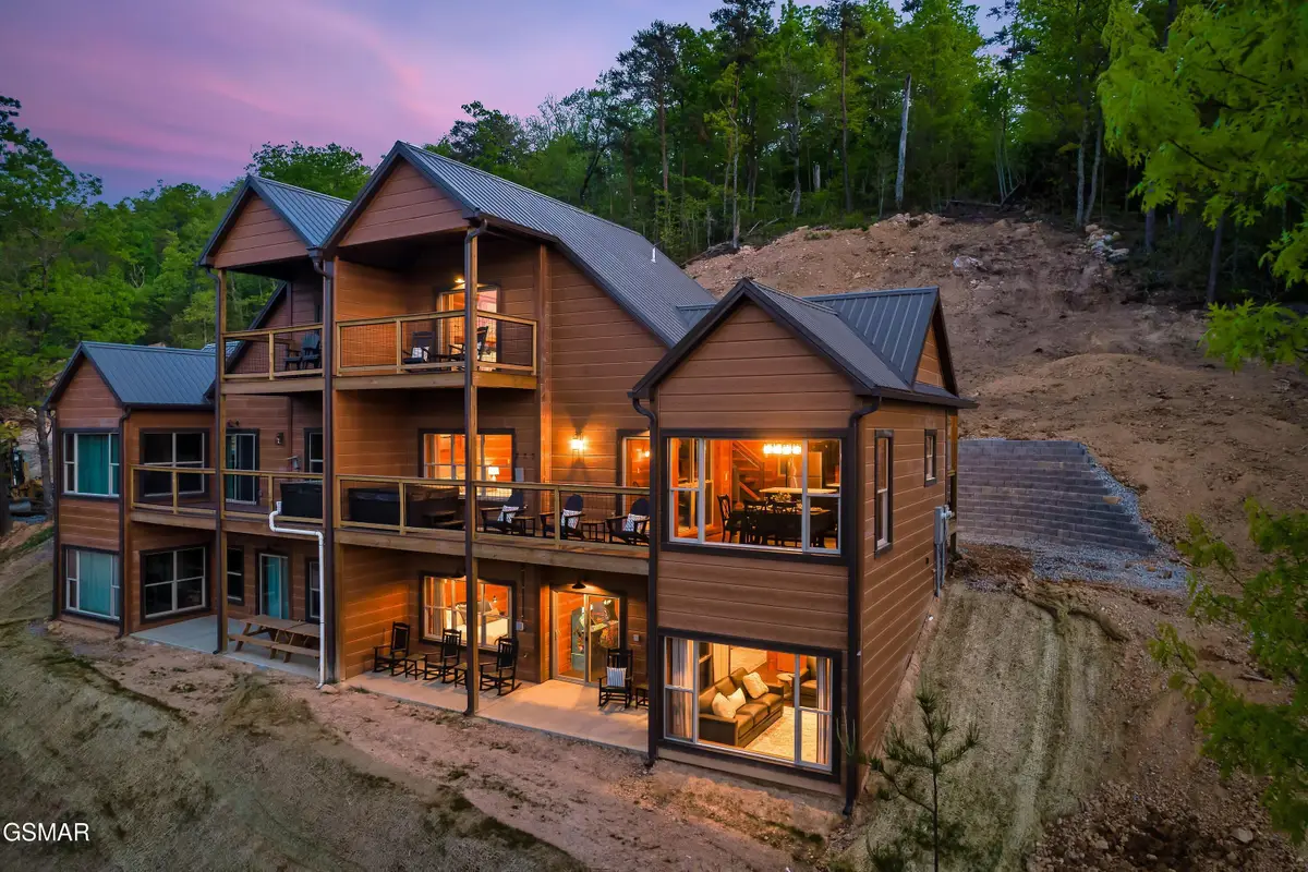 4228 Wears Valley Road #UNIT 142, Sevierville, TN 37862 - Image #1
