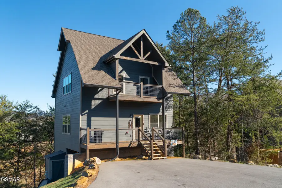 310 Paul Lafollette Way, Sevierville, TN 37876 - Image #2