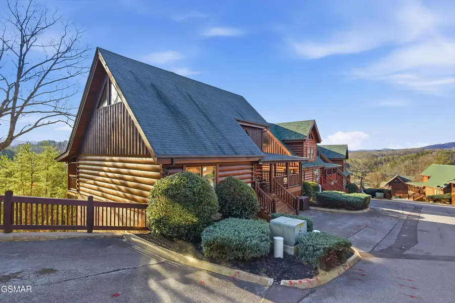 2012 Cougar Crossing Way, Sevierville, TN 37862 - Image #3