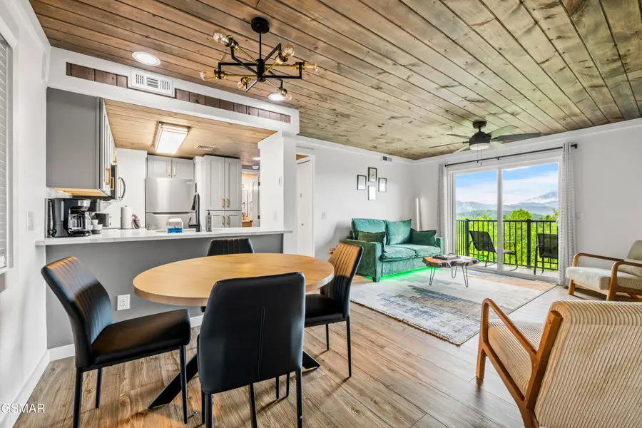 3710 Weber Road #E106, Gatlinburg, TN 37738 - Image #2