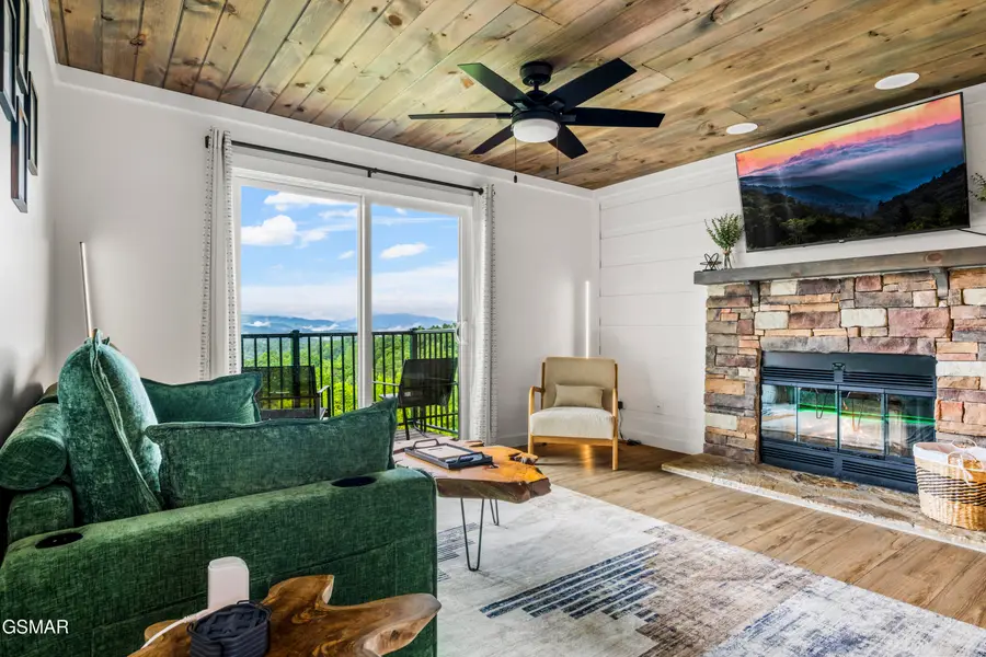 3710 Weber Road #E106, Gatlinburg, TN 37738 - Image #3