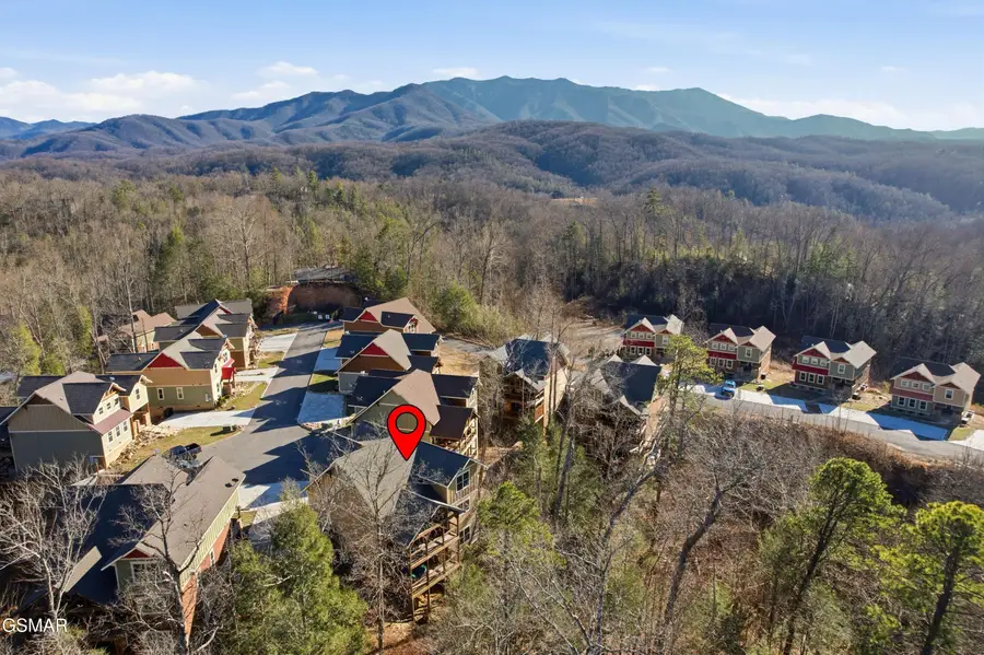 1019 Potters Way, Gatlinburg, TN 37738 - Image #3