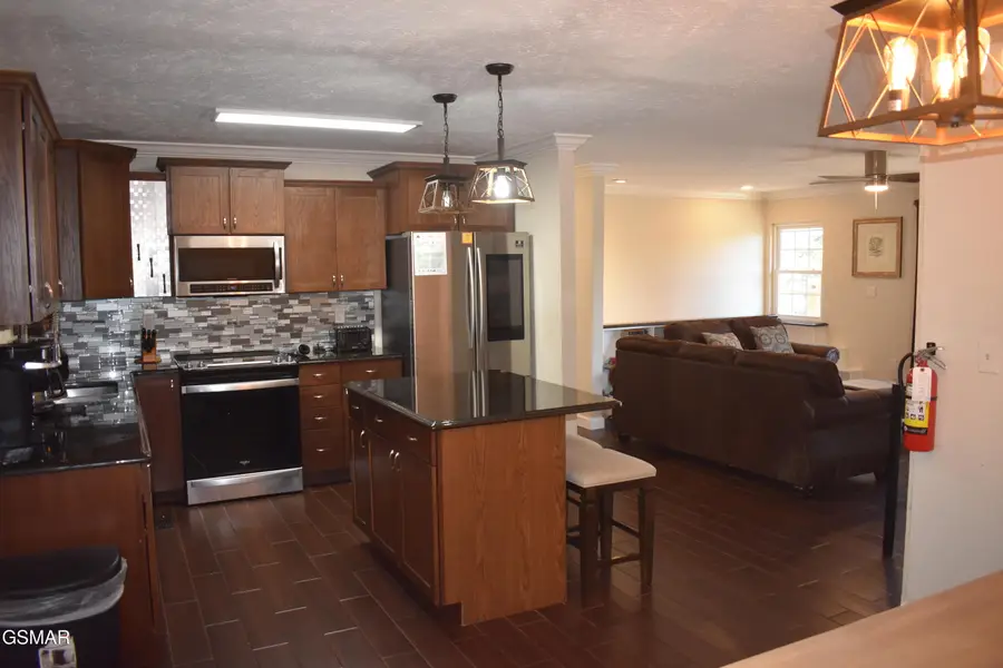 298 Lane Hollow Road, Sevierville, TN 37876 - Image #2