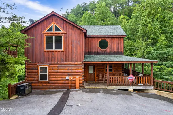 1924 Bear Creek Falls Way Way, Sevierville, TN 37876