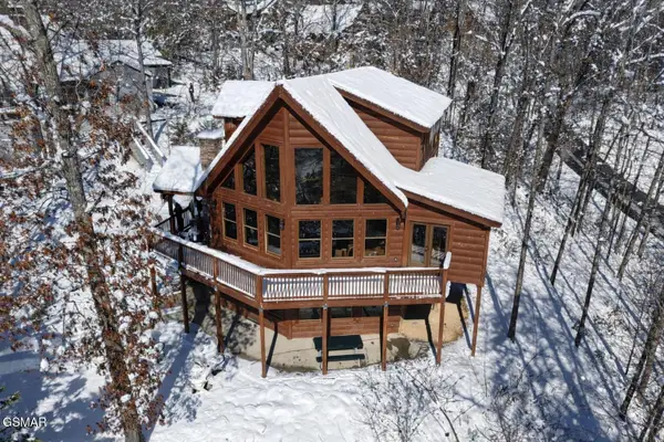 643 Forest Drive, Pigeon Forge, TN 37863